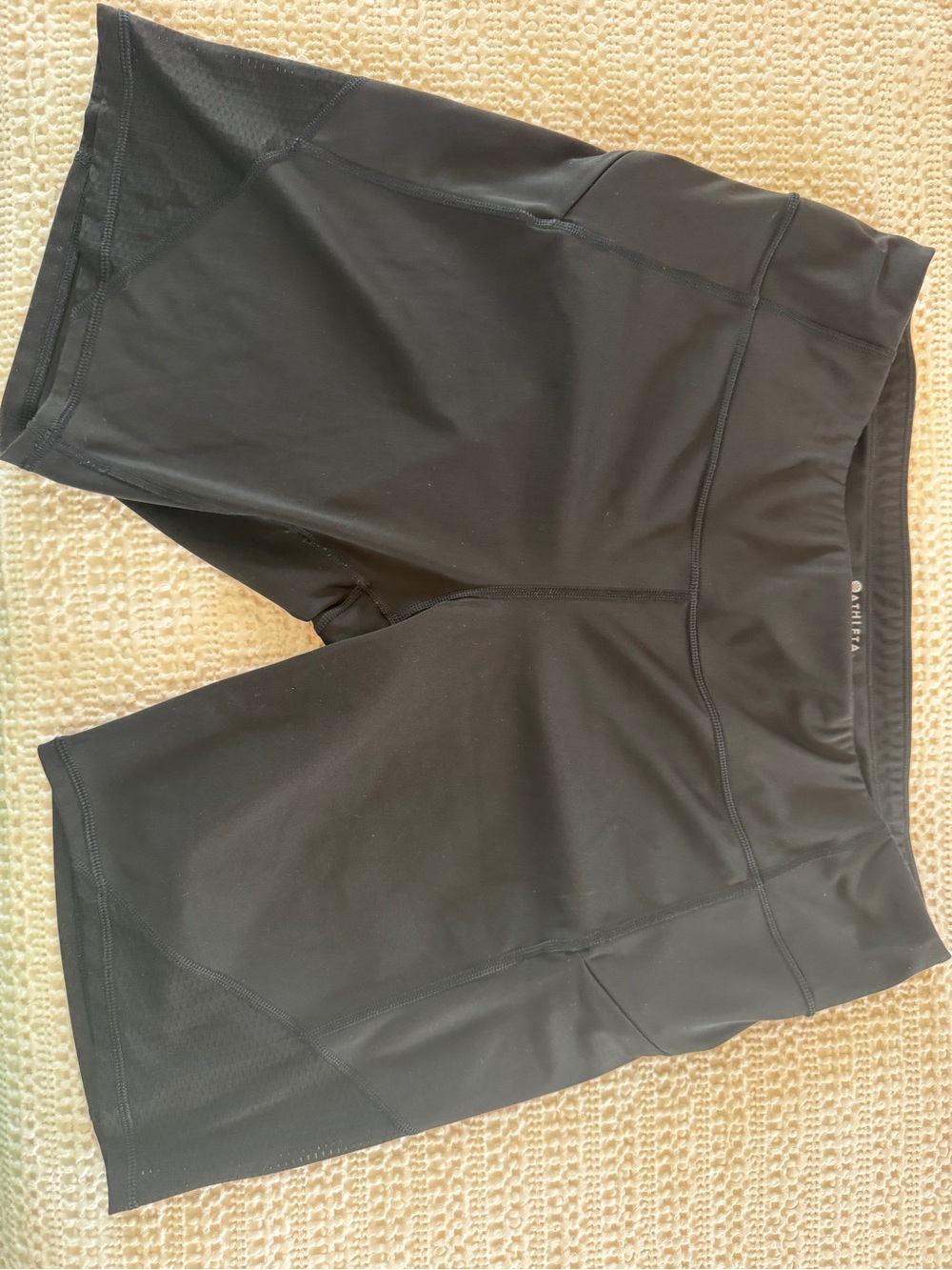 Athleta Black Mesh Panel Running Shorts Zip Pockets XL